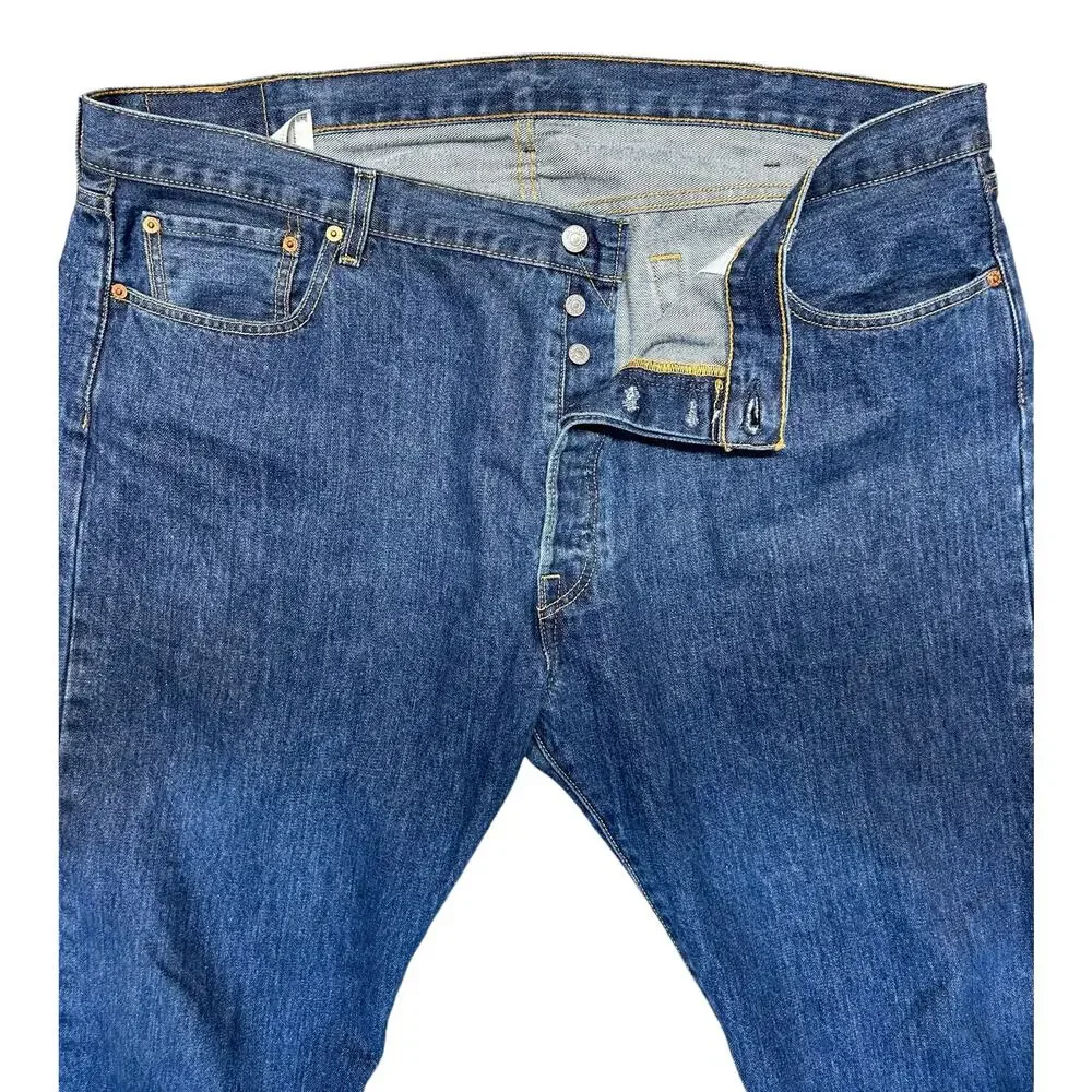 Levi’s 501 Jeans Men’s 42 x 32 Medium Wash Button‎ Fly Relaxed Straight Leg